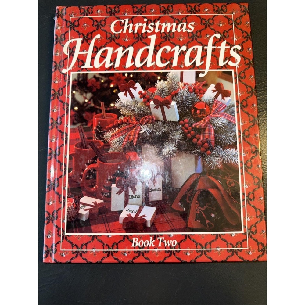 Christmas Handcrafts, Book Two by Oxmoor House 1993,‎ Hardcover Beautiful Cndtn